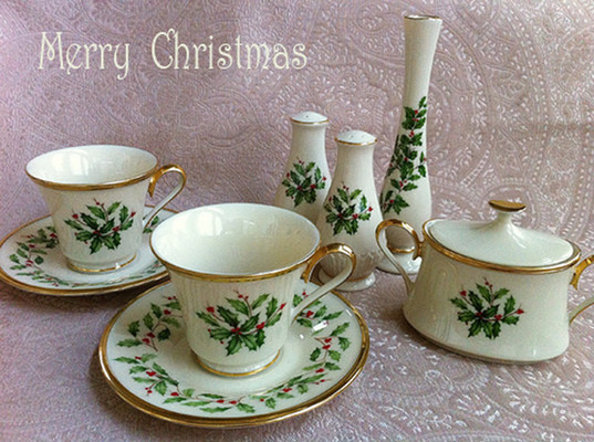 Product picture Christmas Greetings with Lenox bone china
